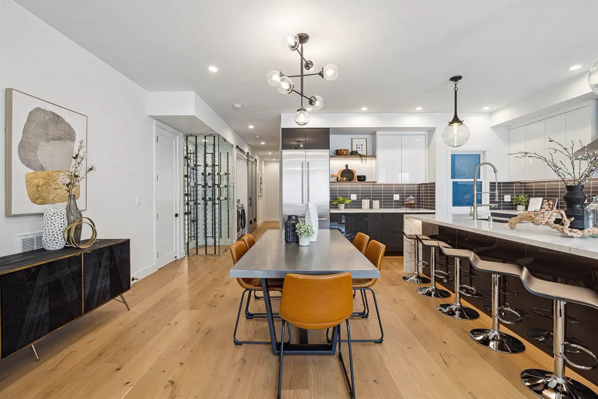 Dining area, California Street, San Francisco