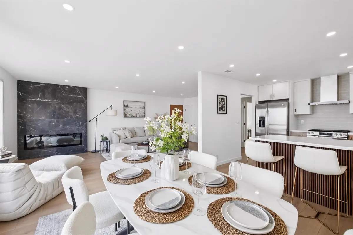 Dining area, Higate Drive, Daly City