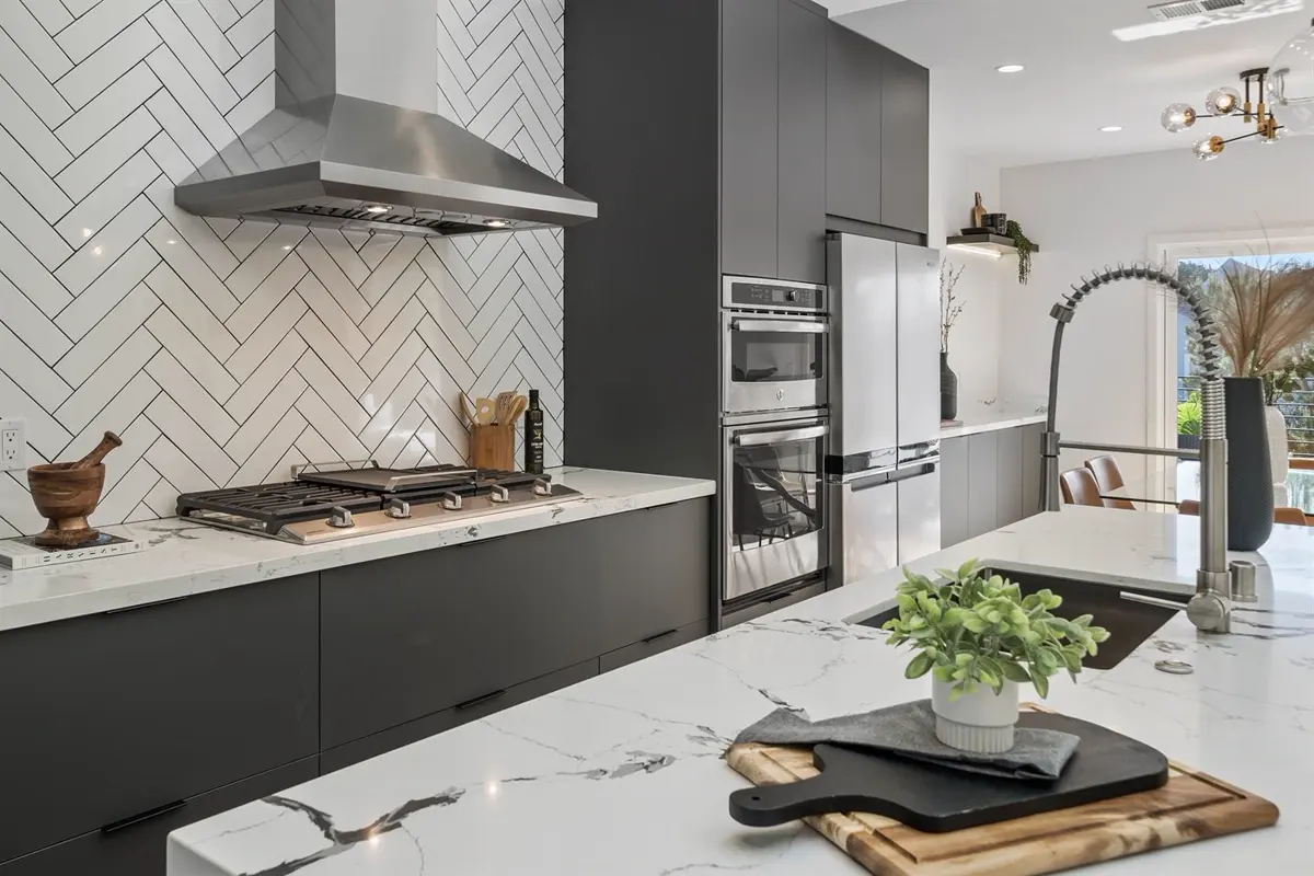 Kitchen, Naples Street, Excelsior, San Francisco