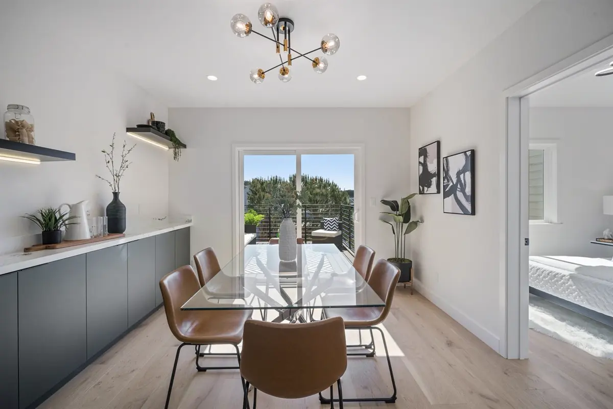Dining area, Naples Street, Excelsior, San Francisco