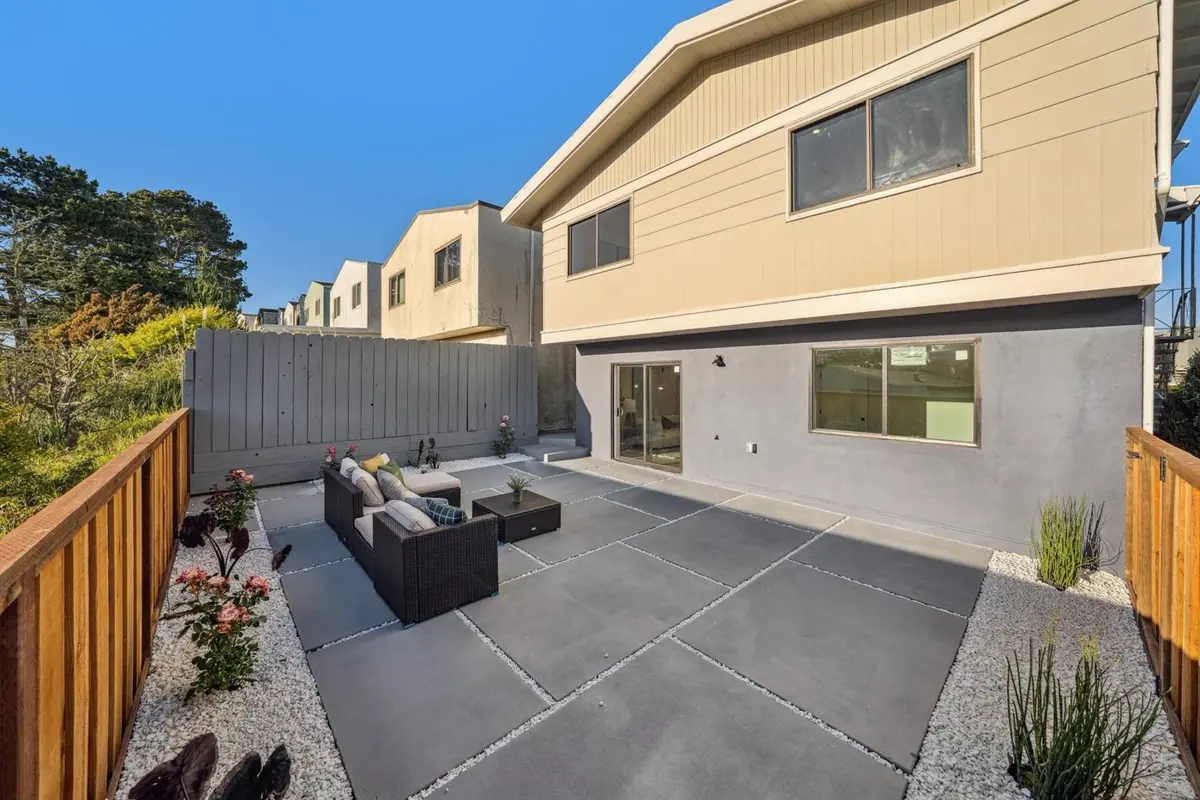 Backyard and outdoor space, Shipley Avenue, Daly City