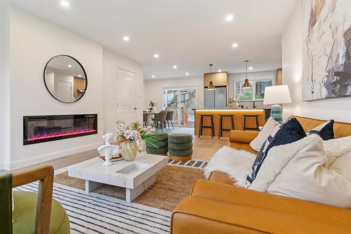 Living room, Wildwood Avenue, Daly City